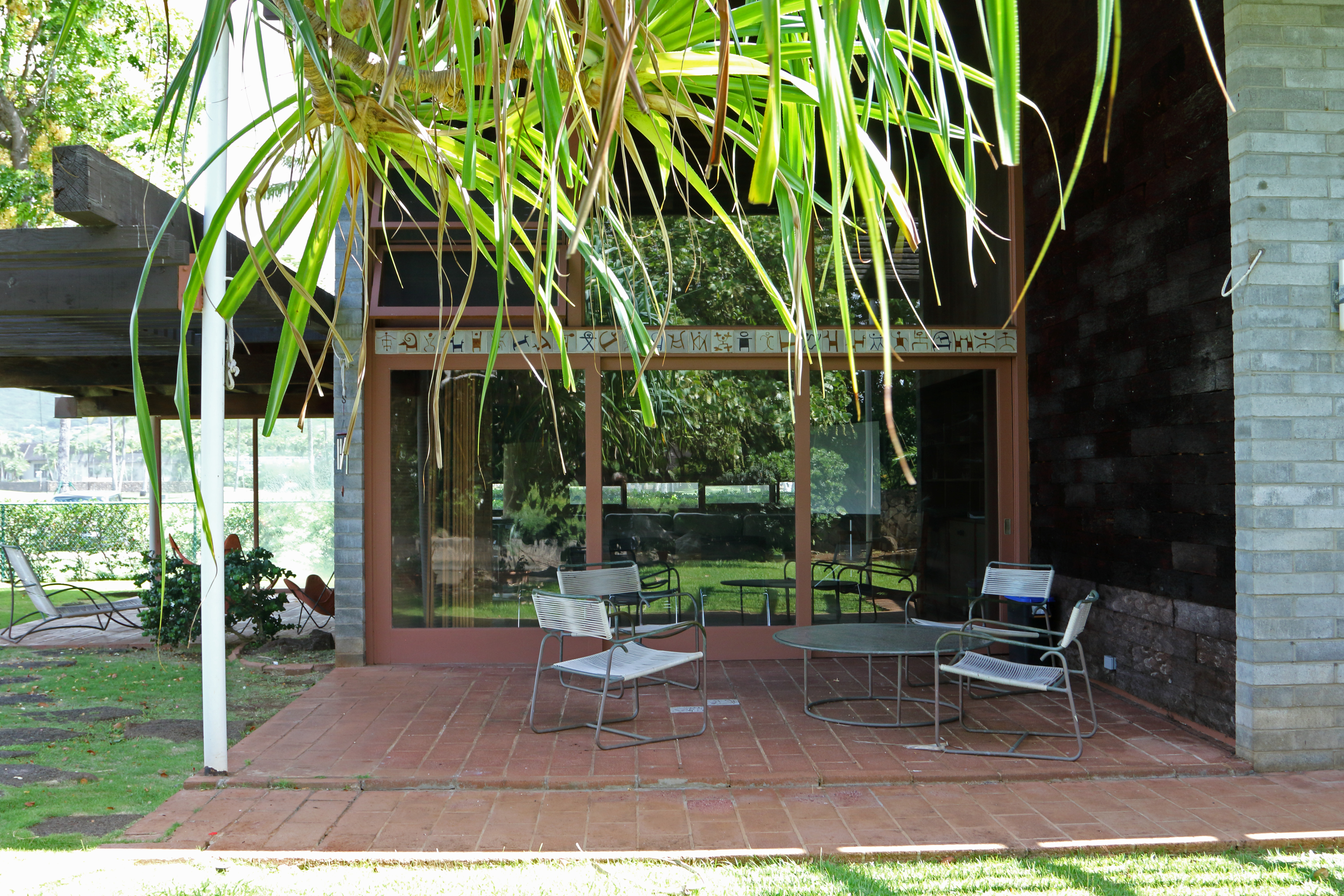 Second lanai.  The Jean and Zohmah Charlot House.